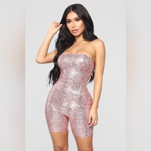 Fashion Nova Dresses & Skirts - Fashion Nova Sparkling Rose Gold Sequin Dress